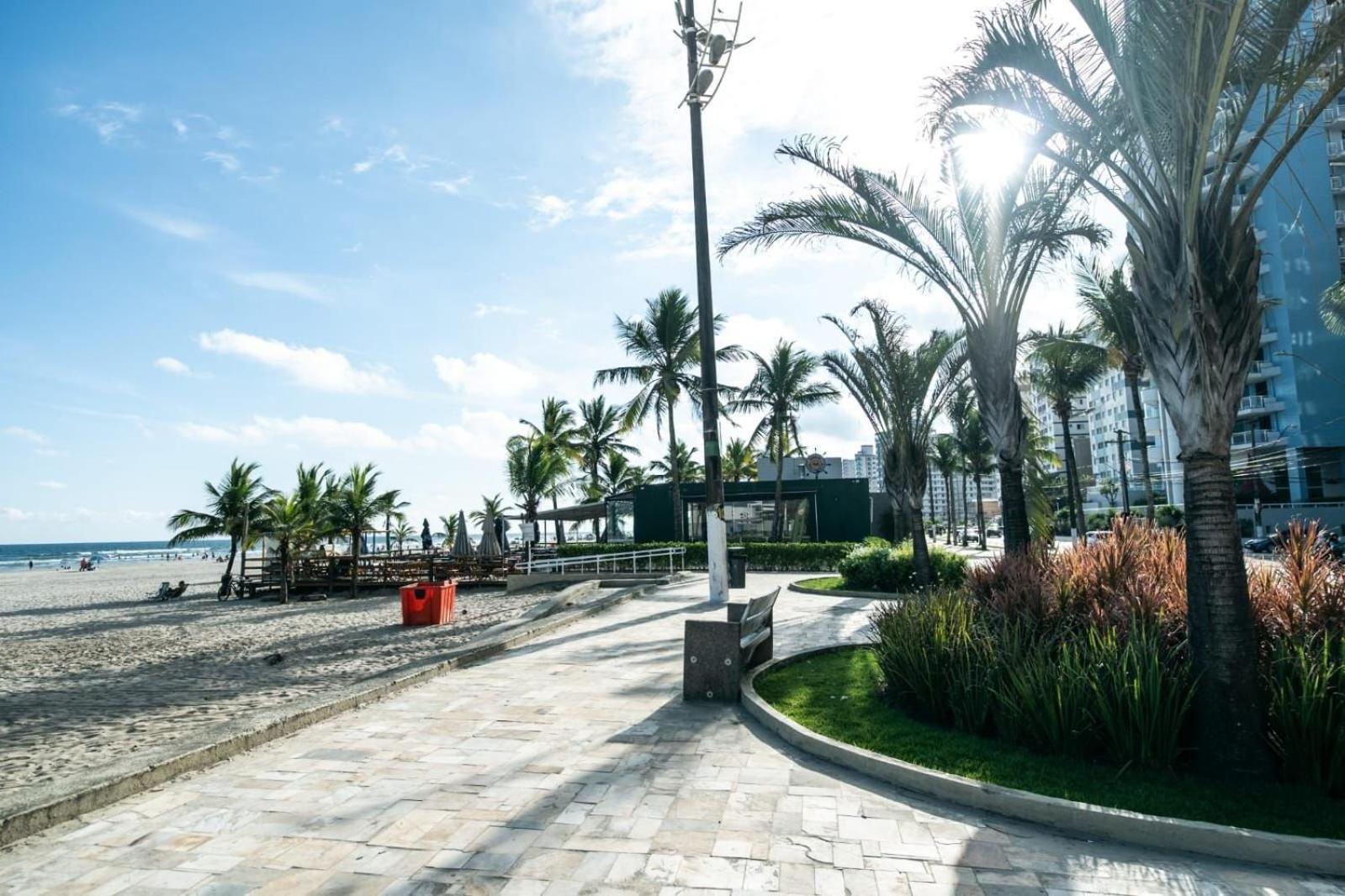 Frente Vista Mar Com Varanda Wi Fi 300Mbps E 10M Da Praia Da Tupi - Estacionamento Gratuito Прая Гранде Екстериор снимка