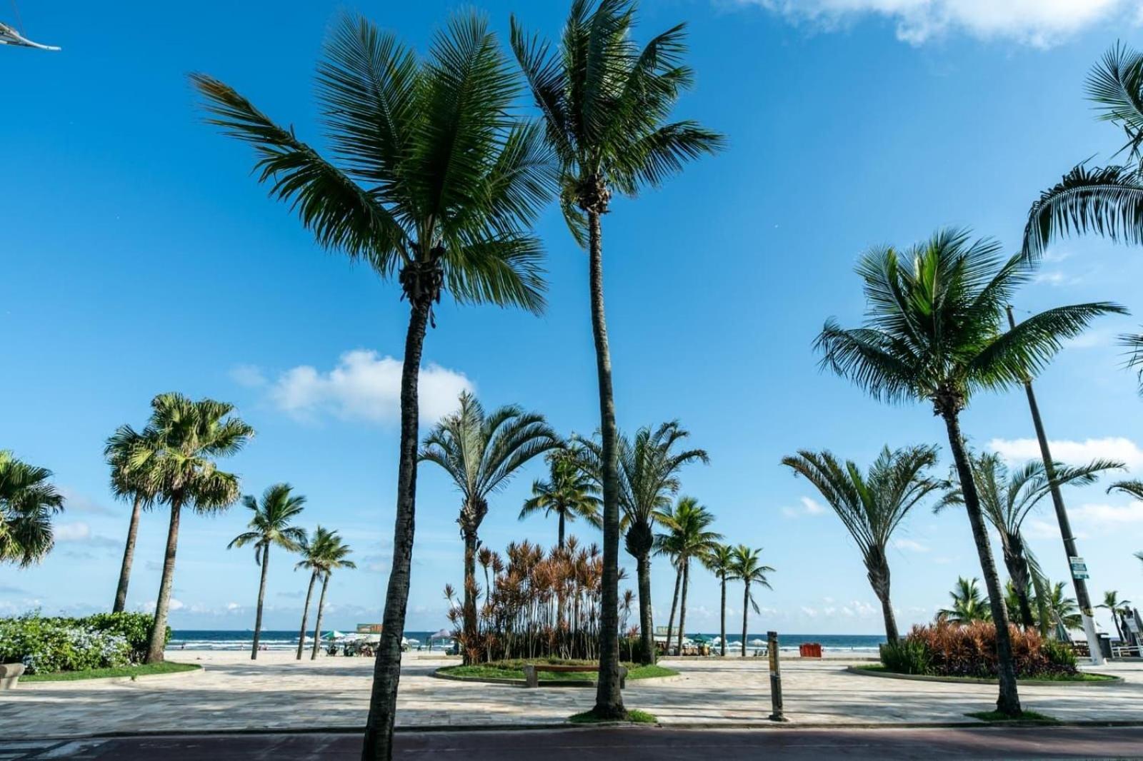 Frente Vista Mar Com Varanda Wi Fi 300Mbps E 10M Da Praia Da Tupi - Estacionamento Gratuito Прая Гранде Екстериор снимка