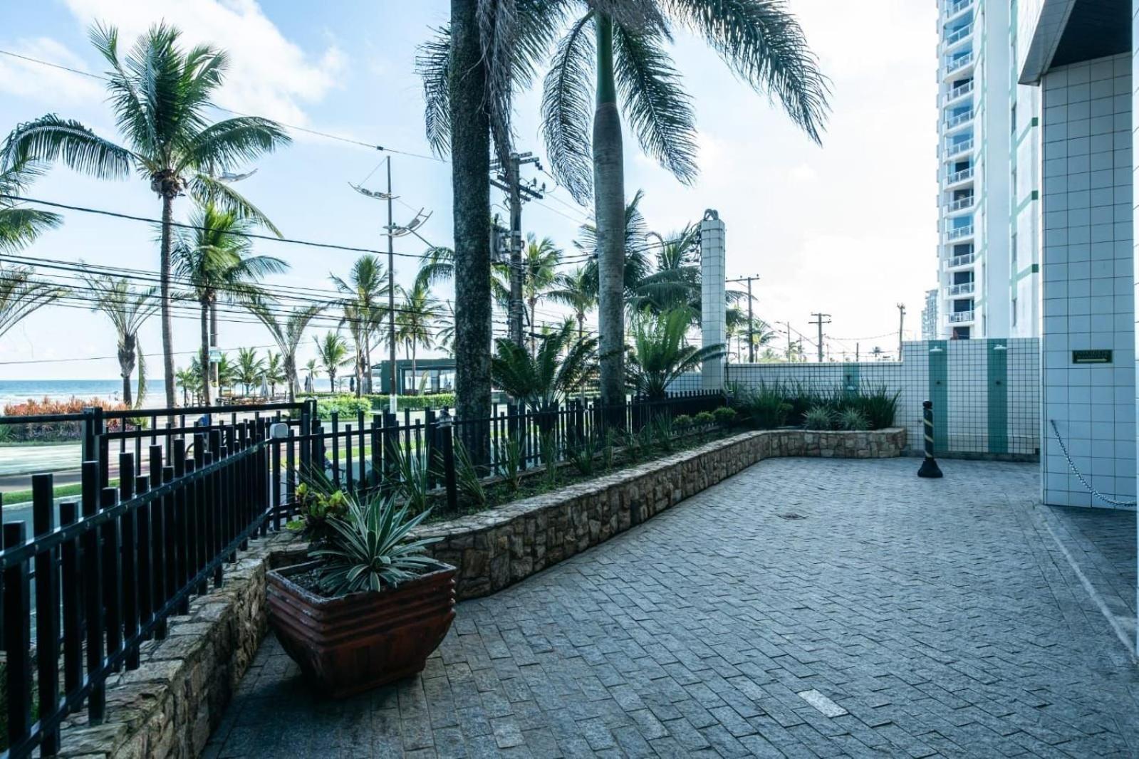 Frente Vista Mar Com Varanda Wi Fi 300Mbps E 10M Da Praia Da Tupi - Estacionamento Gratuito Прая Гранде Екстериор снимка