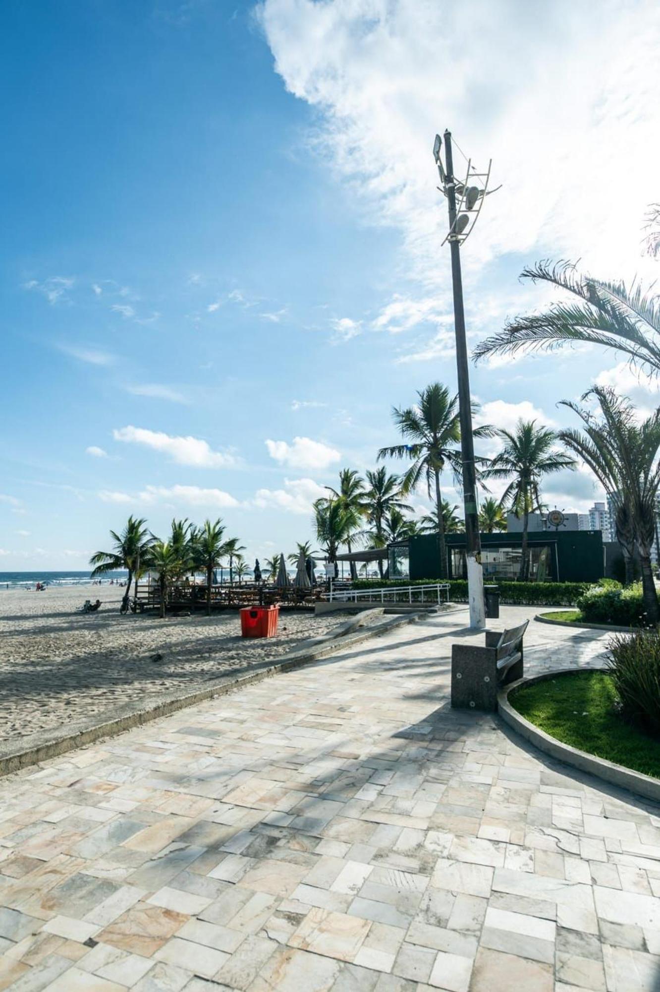 Frente Vista Mar Com Varanda Wi Fi 300Mbps E 10M Da Praia Da Tupi - Estacionamento Gratuito Прая Гранде Екстериор снимка